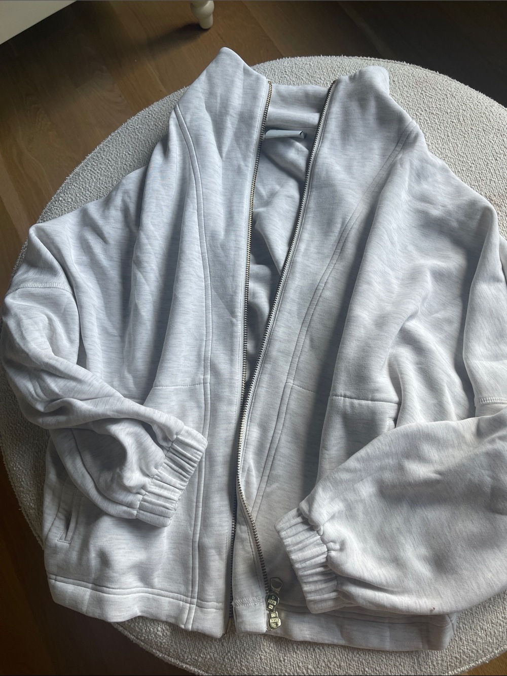 Varley Light Gray/cream Zip-Front Sweatshirt Jacket, Sz small